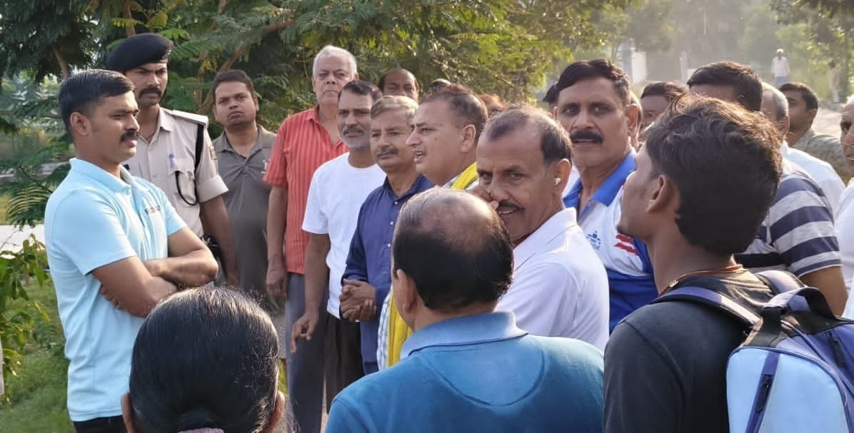 Kota Superintendent of Police Kiran Kumar held a public interaction and appealed for the maintenance of peace and harmony during Dussehra.